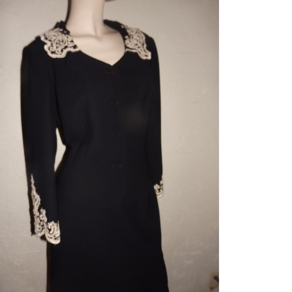 Maggie London Black Skirt Suit Size 12 - Picture 4 of 6